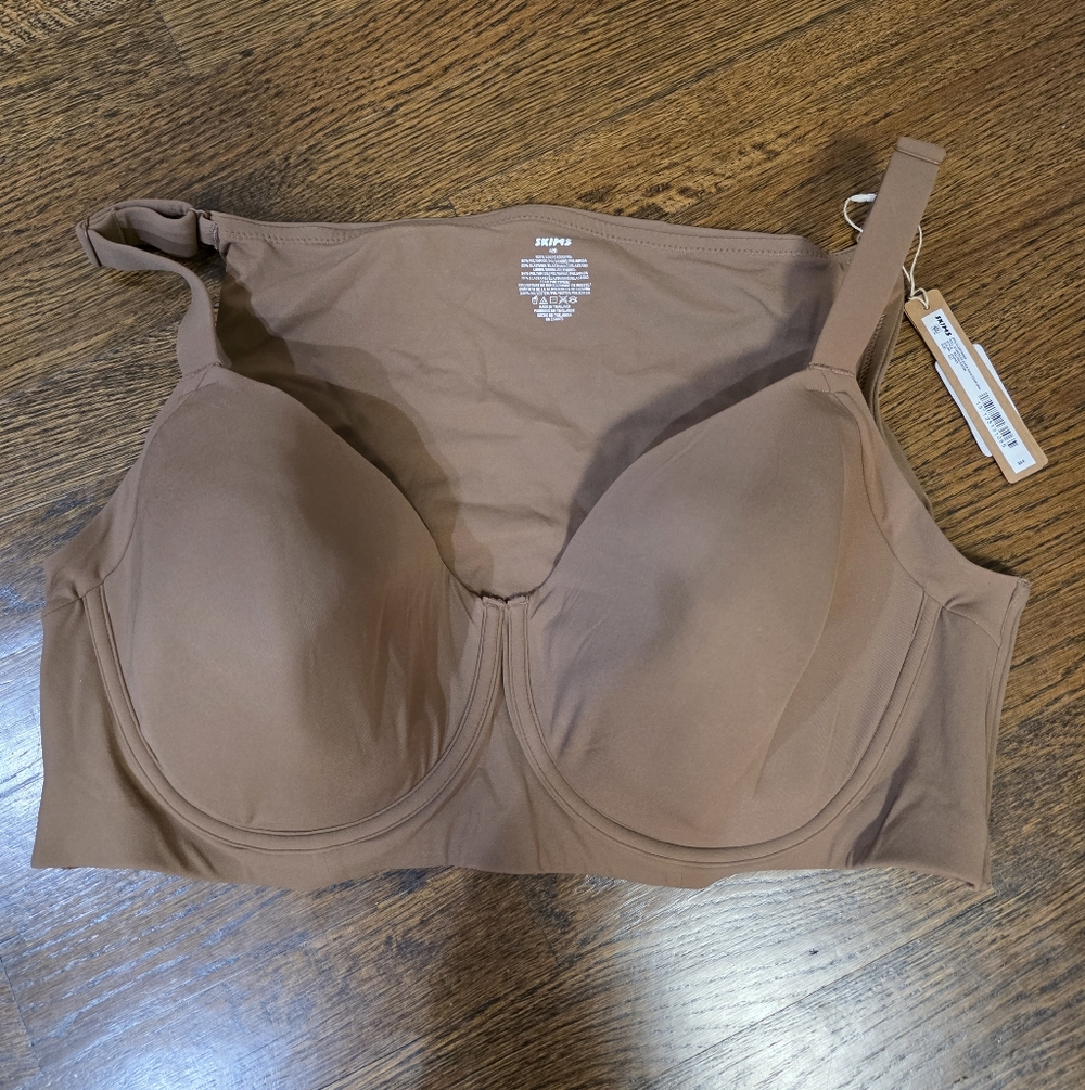 SKIMS Fits Everybody Full Coverage Back Smoother Bra 42D - jasper NWT